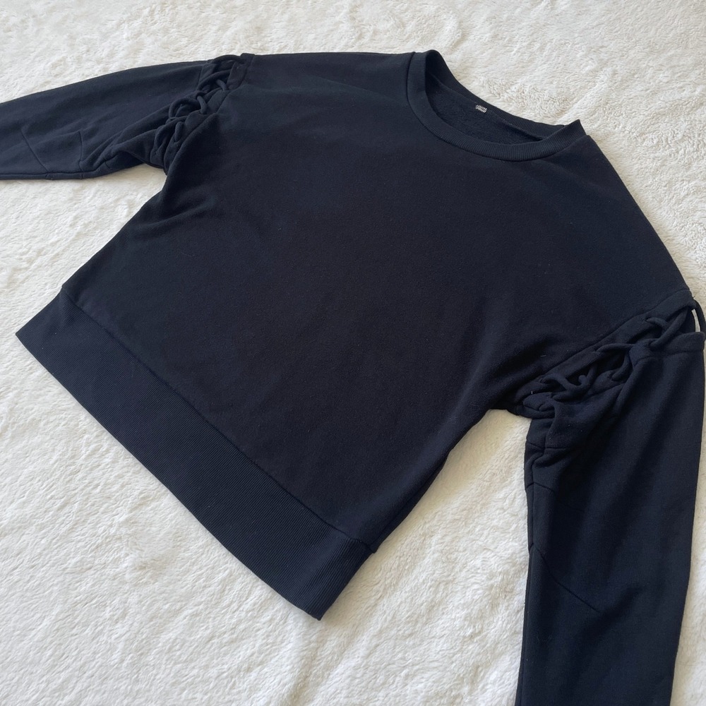 Alo Yoga Lattice Long Sleeve Pullover Sweatshirt Black Size Medium - Picture 3 of 7